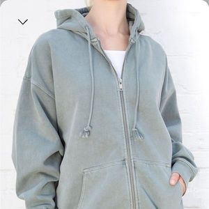 Brandy Melville Christy Hoodie- in chocolate BROWN